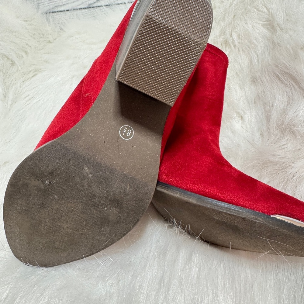 Journee collection Issla red booties 8.5 nwt - Picture 7 of 8
